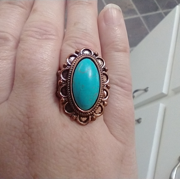 4 Gorgeous Stretch Rings! #R5 - Picture 9 of 10